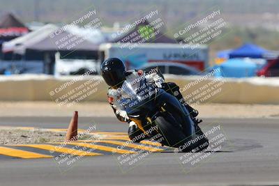 media/Oct-09-2022-SoCal Trackdays (Sun) [[95640aeeb6]]/Turn 2 (1110am)/